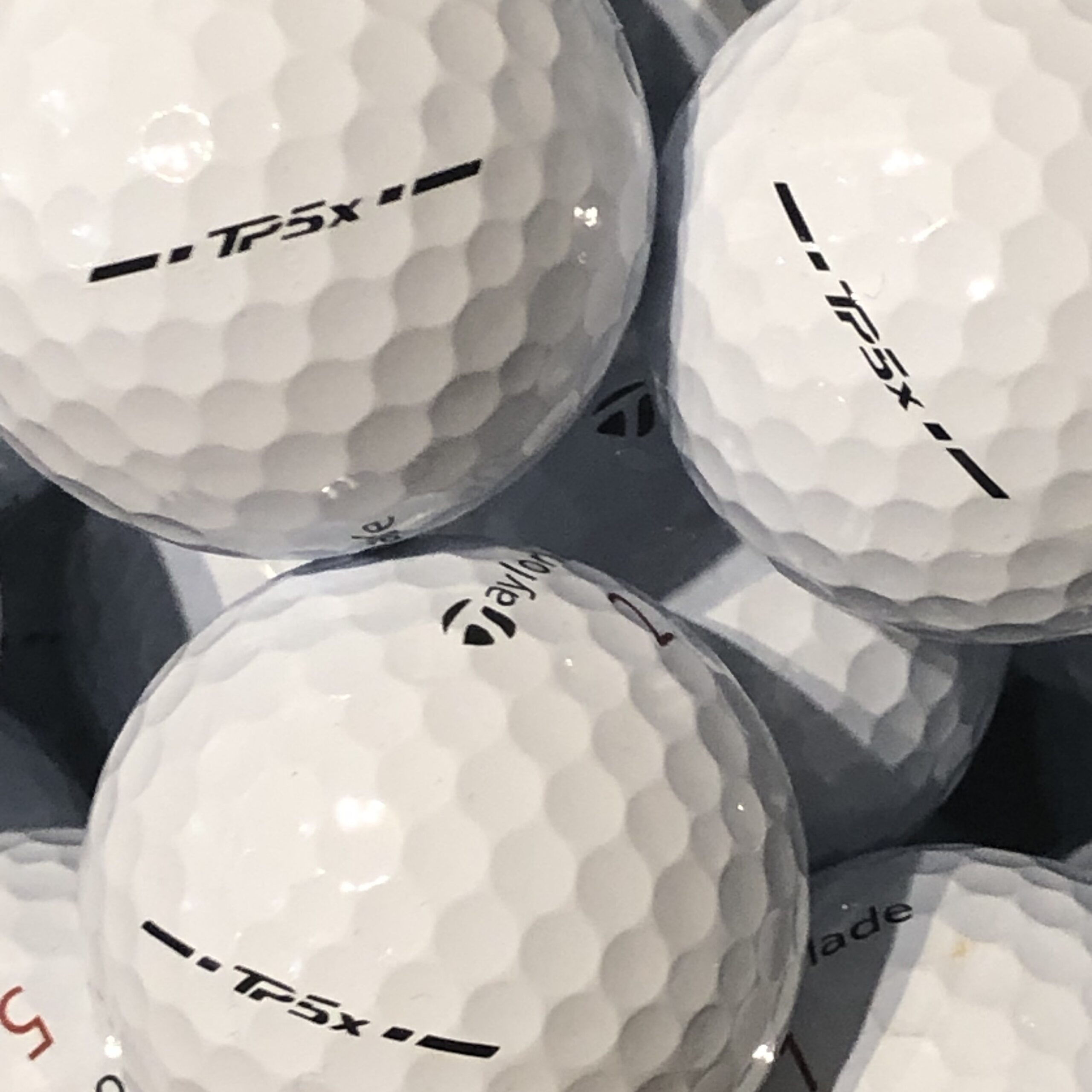 25 TAYLORMADE TP5X AAA MODELL 2025